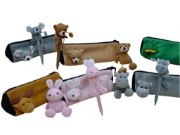 GS6998(20+17+11cm) - pencil case + pen + keychain